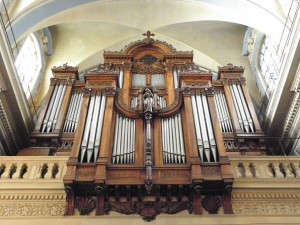 Orgue de Saint-Polycarpe. Source : Wikipedia.